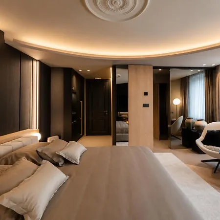 La Hotel