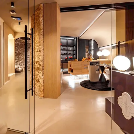 La Hotel 4*